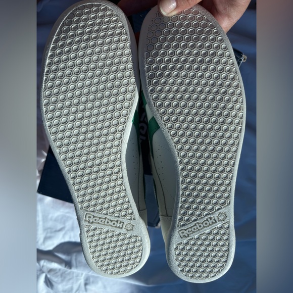 Reebok White and Green High-Top Sneakers - Picture 3 of 9